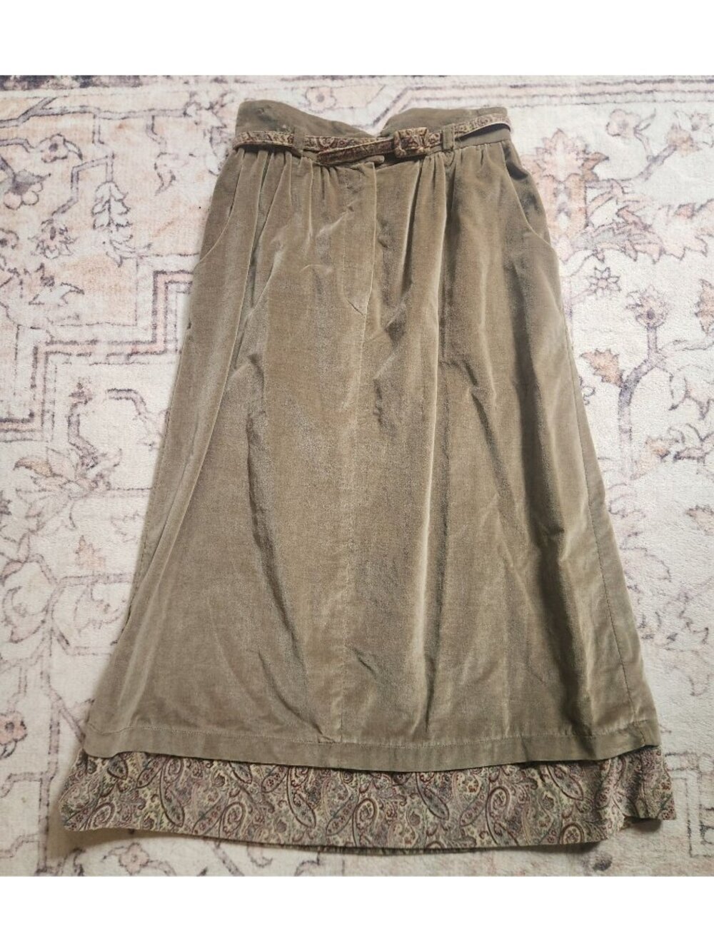 Vtg. The Strawberry Plant By Dorothy Schoelen XS Velvet Belted Skirt